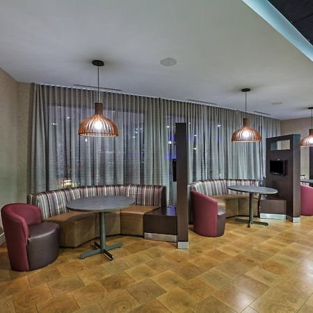 Courtyard By Marriott Tulsa Woodland Hills Hotel Ngoại thất bức ảnh