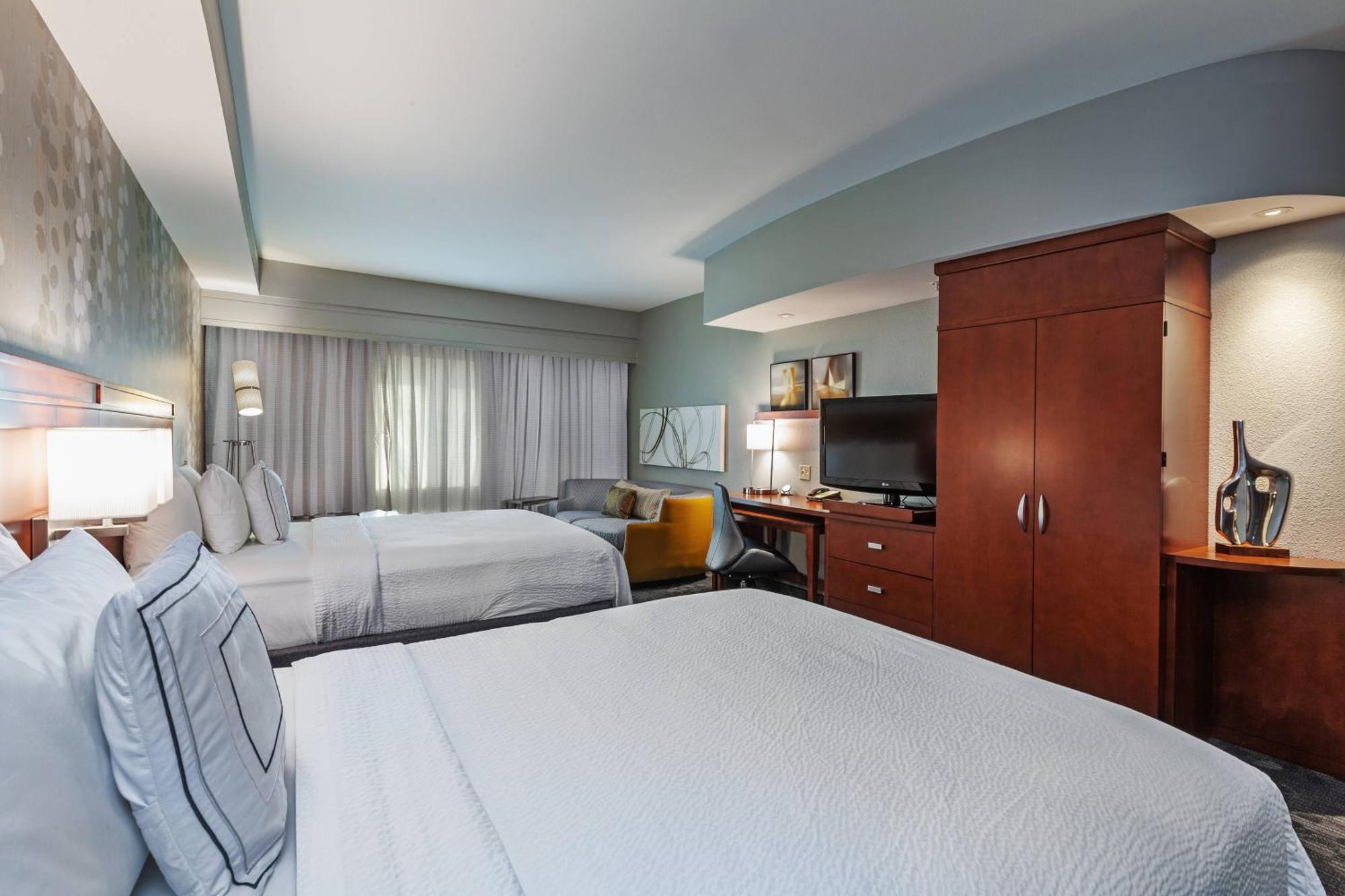 Courtyard By Marriott Tulsa Woodland Hills Hotel Ngoại thất bức ảnh
