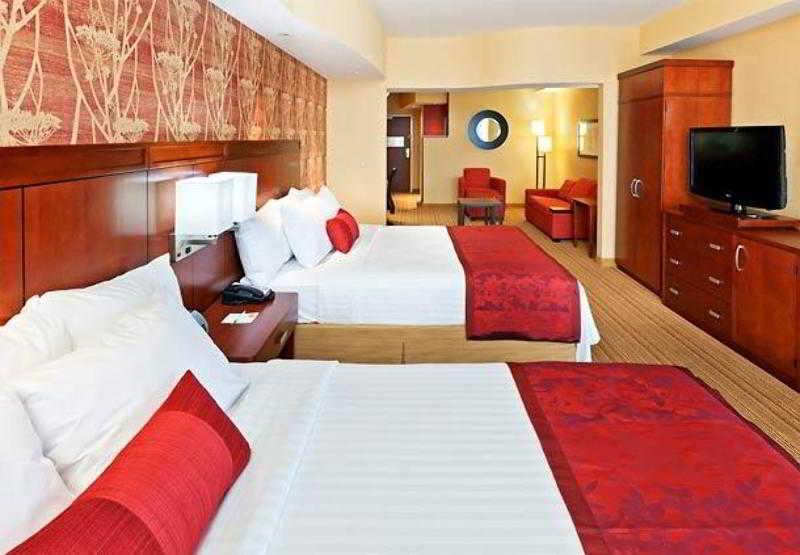 Courtyard By Marriott Tulsa Woodland Hills Hotel Ngoại thất bức ảnh